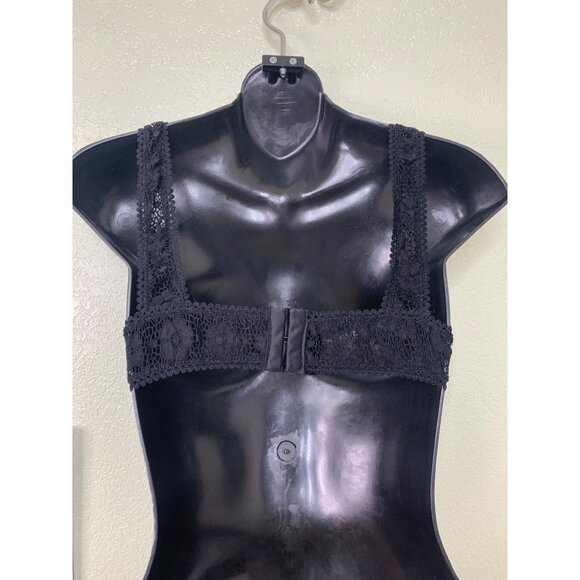 Black Lace Bra and Garter Set Size Small - Picture 6 of 8